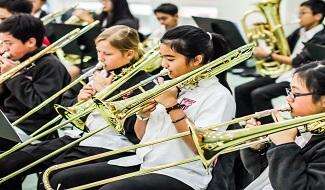 澳门国际学校学子风采