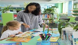 烟台耀华国际学校图书馆
