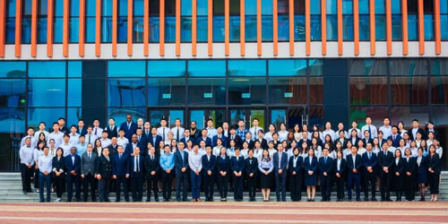 平均10年教龄的师资团队