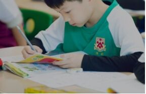 学生为先，一家多校，开拓进取