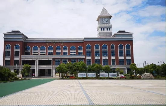 国际教育前线