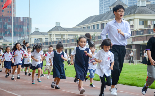 成都巴德美际学校国际高中