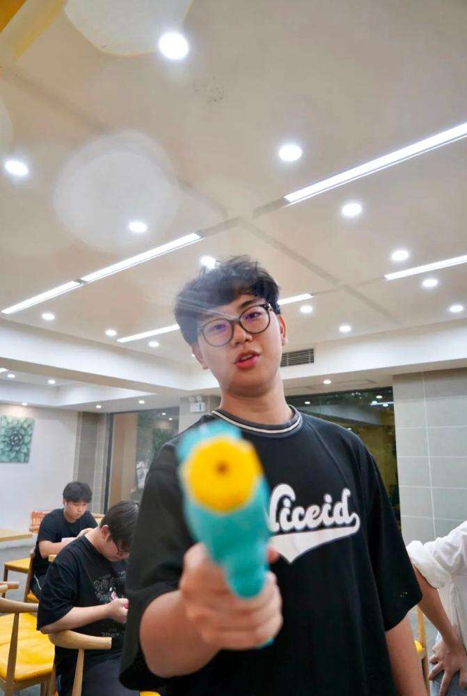 法拉古特Frank：一个人手握四所学校的录取通知书