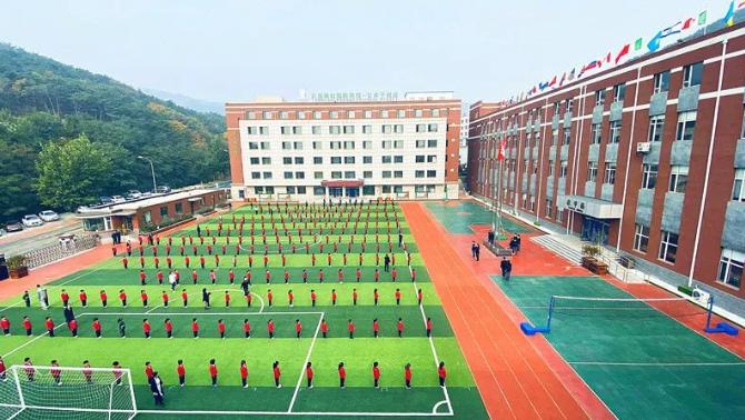 大连枫叶国际学校甘井子校区