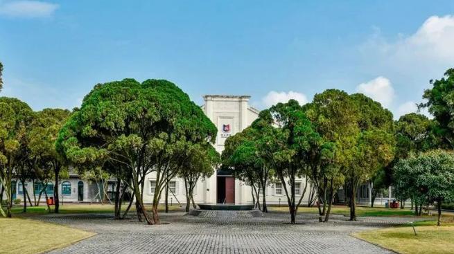 成都宏文学校