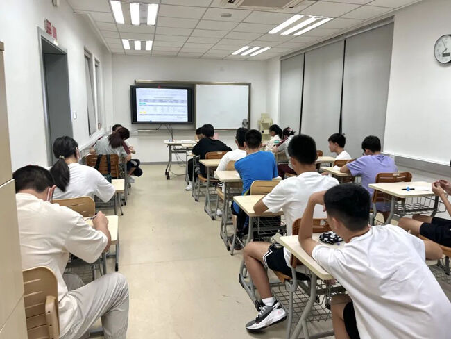 上海美达菲学校