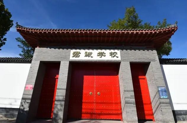 速览，顺义区Top国际学校课程设置、学费及联系方式汇总