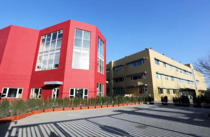 速览，顺义区Top国际学校课程设置、学费及联系方式汇总