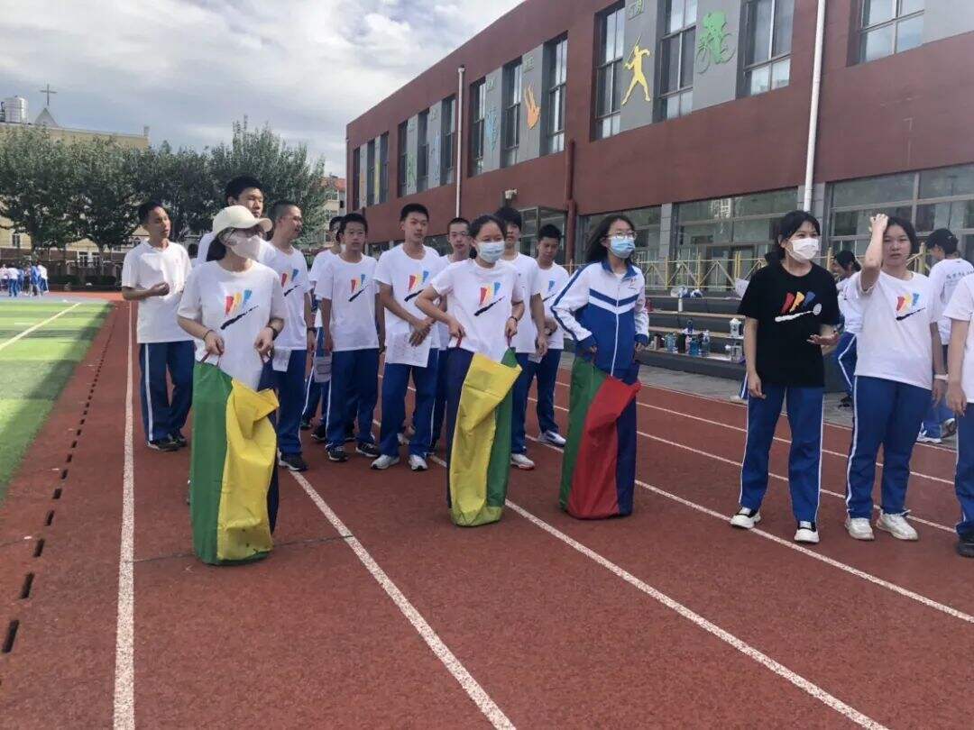 北师大二附中国际部 :2022级新生入学教育纪实