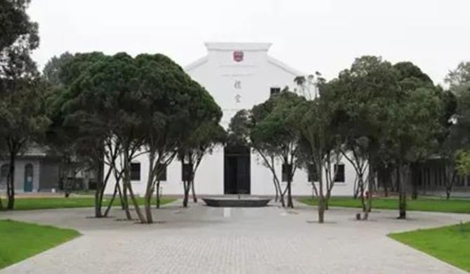 注意看！成都7所国际学校，招生政策与学生毕业后去向