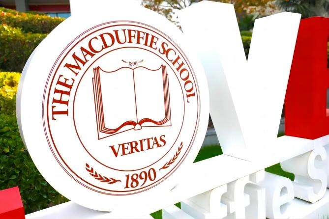 上海美达菲学校