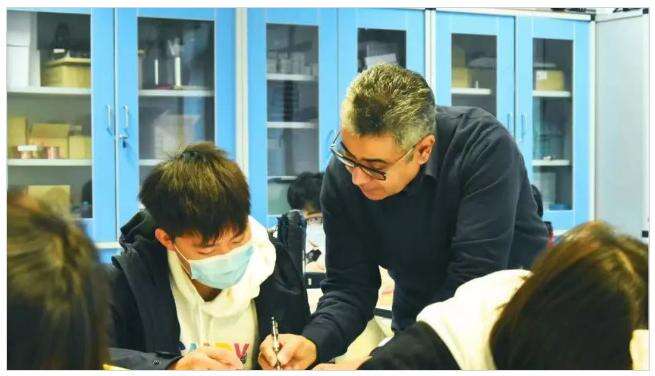 北京外国语大学国际课程中心