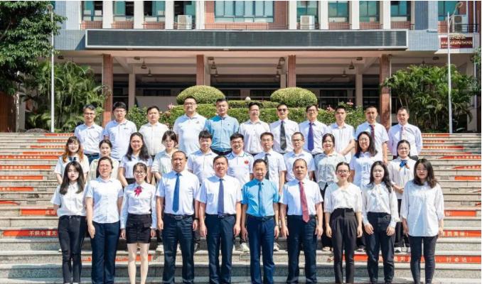 十里银滩碧桂园学校