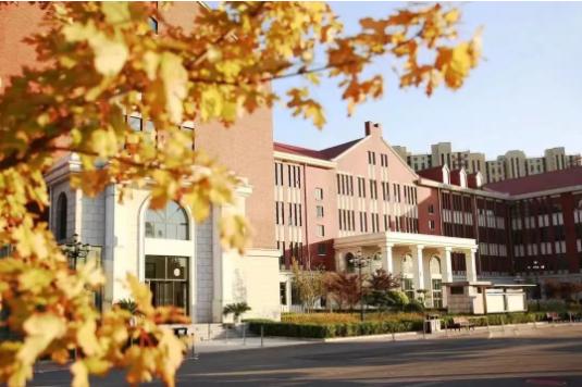北京市朝阳区人朝分实验学校