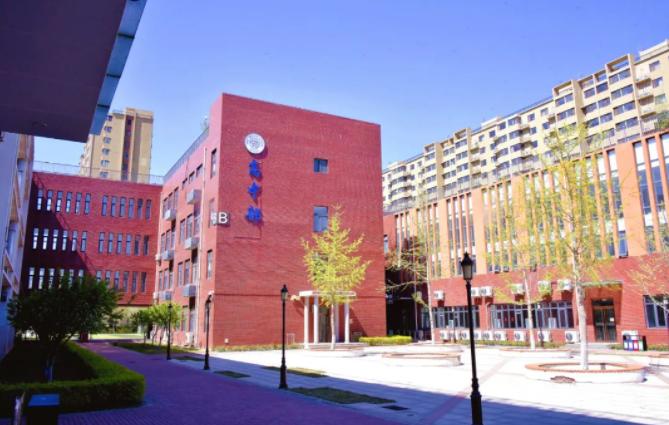 北京市中芯学校