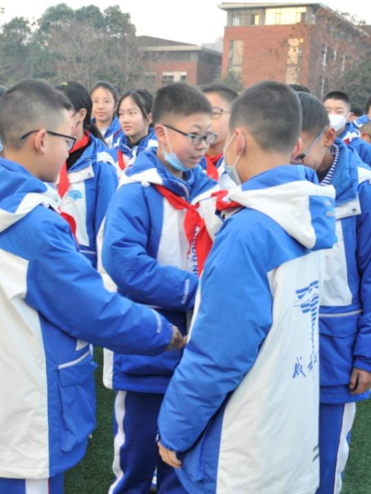 成都七中2022-2023学年度下期开学典礼隆重举行 