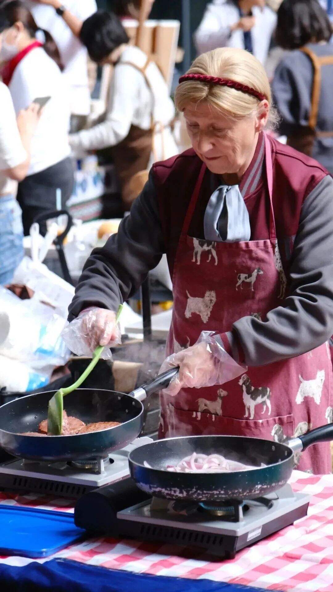 深国交国际日：让味蕾与大脑一起收获满满