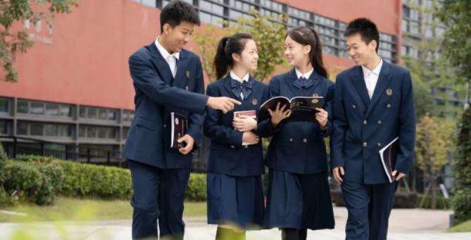 天府中学融合创新高中部