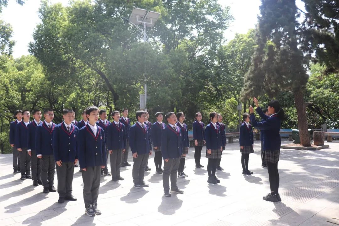 武汉澳新英才学校 | 清明追思，家国永念——祭扫施洋烈士陵园