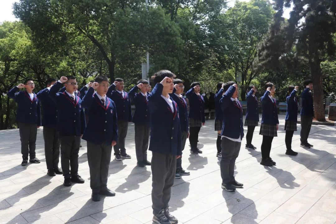 武汉澳新英才学校 | 清明追思，家国永念——祭扫施洋烈士陵园