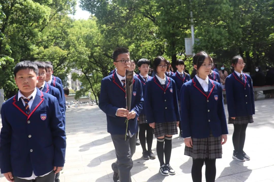 武汉澳新英才学校 | 清明追思，家国永念——祭扫施洋烈士陵园
