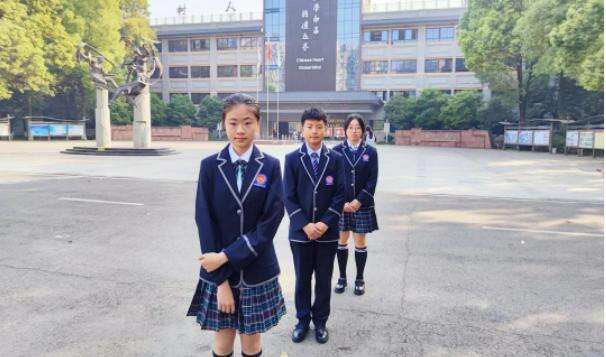 成都外国语学校中加高中