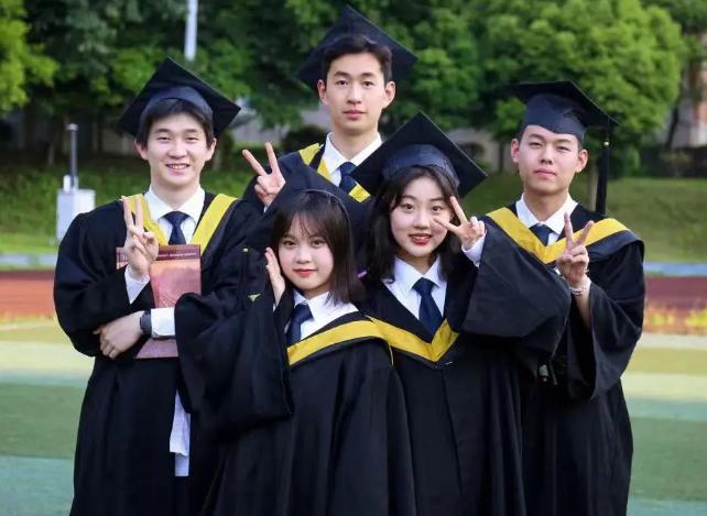 28年国际教育办学积淀！重庆枫叶国际学校