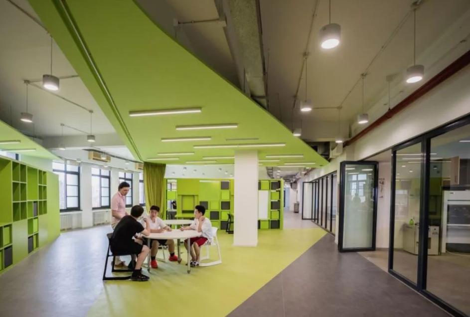 北京大学附属中学道尔顿学院