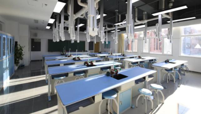 人大附中经开学校国际部