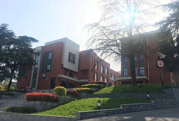 南京国际外籍人员子女学校 