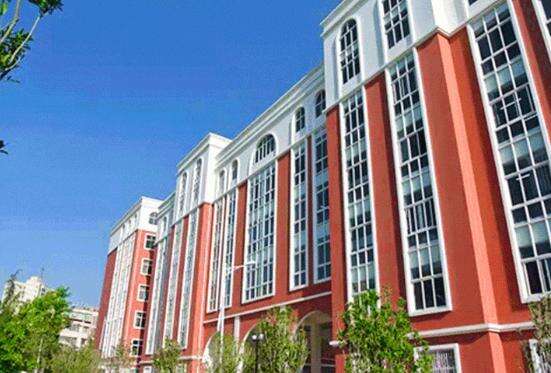 昆明开设IB课程的国际学校有哪些？