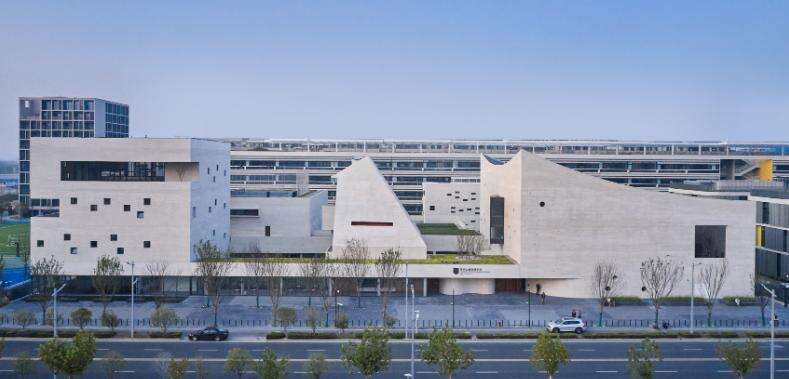 苏州山峰双语学校