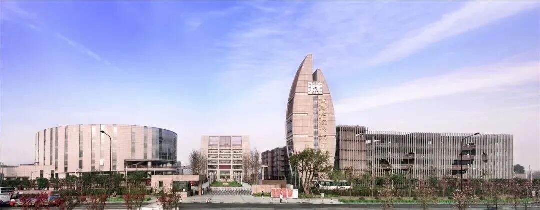 成都石室天府中学国际部发布：2023秋季招生计划与奖学金政策