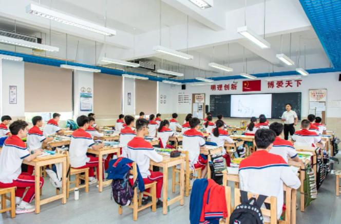 招生！广东碧桂园学校十里银滩分校发布高考复读班2023年秋季招生简章！