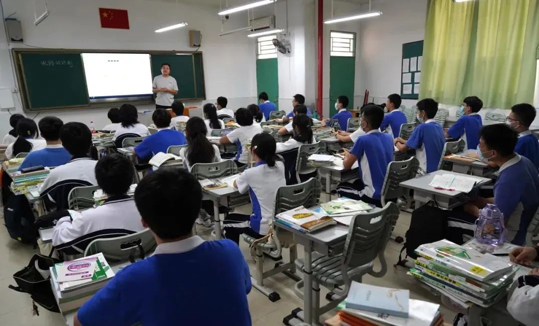 快看！2024深圳美中中考复读招生问答！
