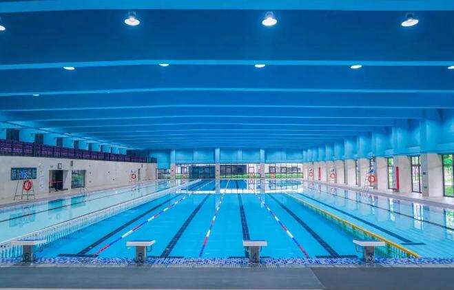 北京大学附属中学海口学校