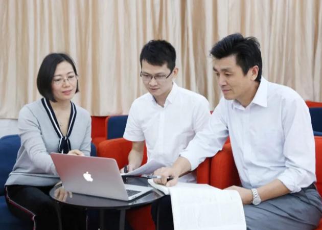 带你全方位4D化解密广东碧桂园学校！