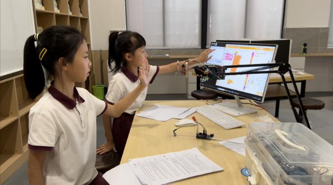 热烈祝贺广州源雅学校4名学子在全球发明大会中国区竞赛ICC总决赛中斩获金奖！