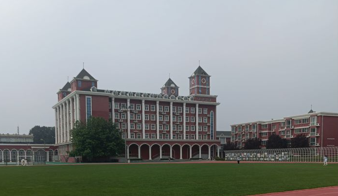 愛迪國際學校校園環(huán)境