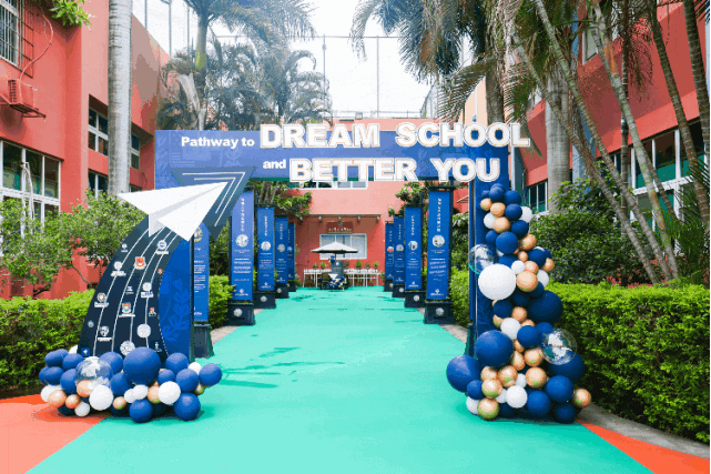 深圳市博纳学校：我们在这里，终将再一次创造历史！