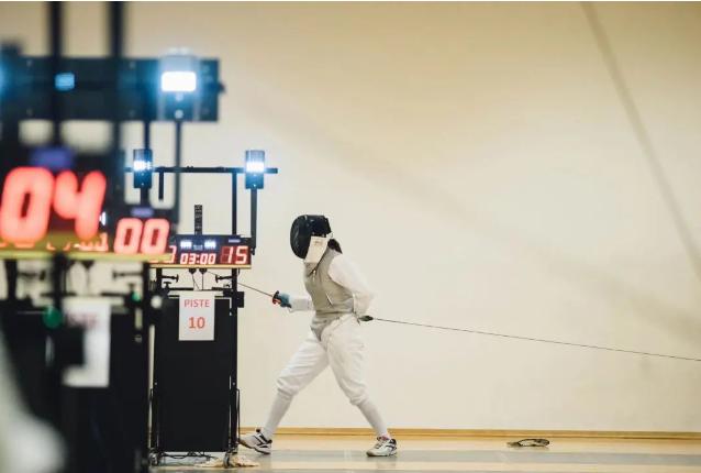 国际学校练体育的女孩，追逐梦想成功了吗？