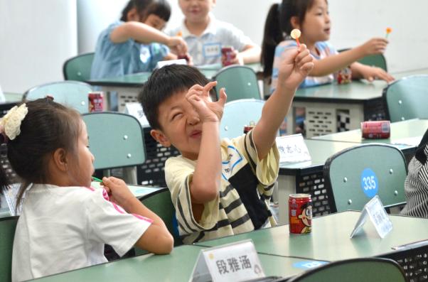 成都嘉祥外国语学校赴一场初秋的约！
