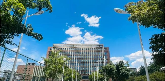 唐山市第一中學中加國際班：初秋 · 遇見 · 啟程