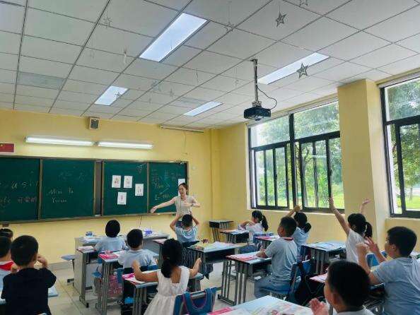 中加枫华国际学校