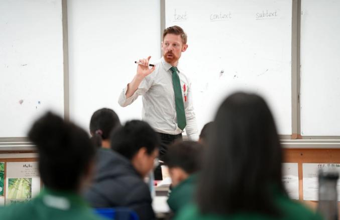 青苗学校昆明校区从三个方向带领学生们向梦想冲击！