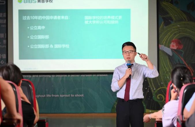 青苗学校昆明校区从三个方向带领学生们向梦想冲击！
