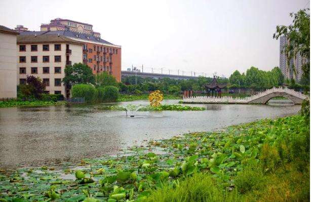 武汉枫叶国际学校