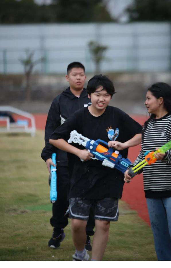 在畅快淋漓的活动中，体验苏州中加枫华自由与包容的教育内核！