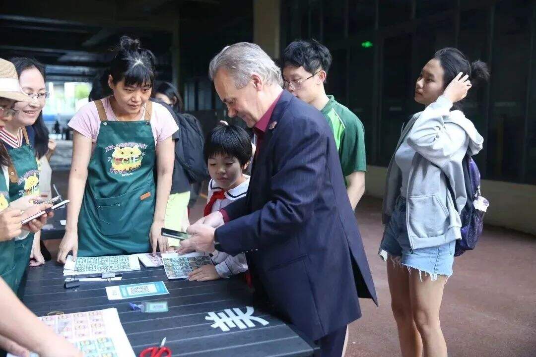 2023深圳国际交流学院美食节：国交烟火气，暖心又暖胃！