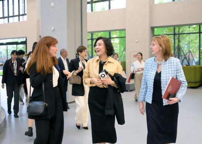 成都晟珀 | 伦敦成都师生同聚，Sixth Form正式启动！